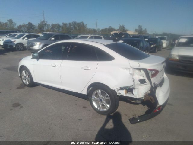 Photo 2 VIN: 1FADP3F28DL350400 - FORD FOCUS 