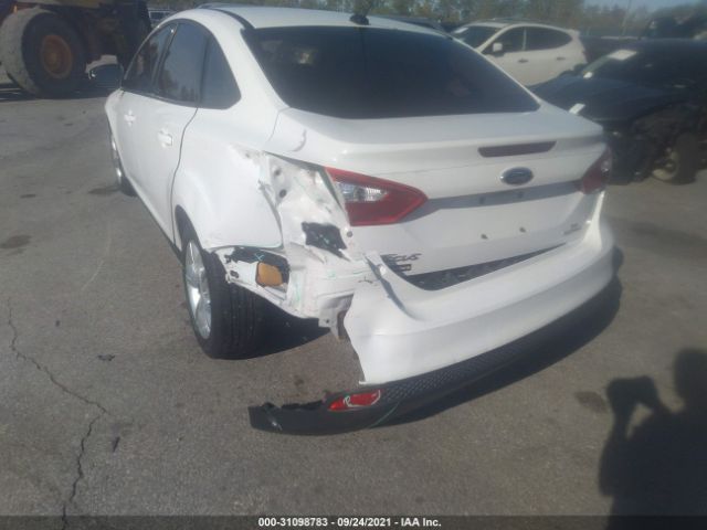 Photo 5 VIN: 1FADP3F28DL350400 - FORD FOCUS 