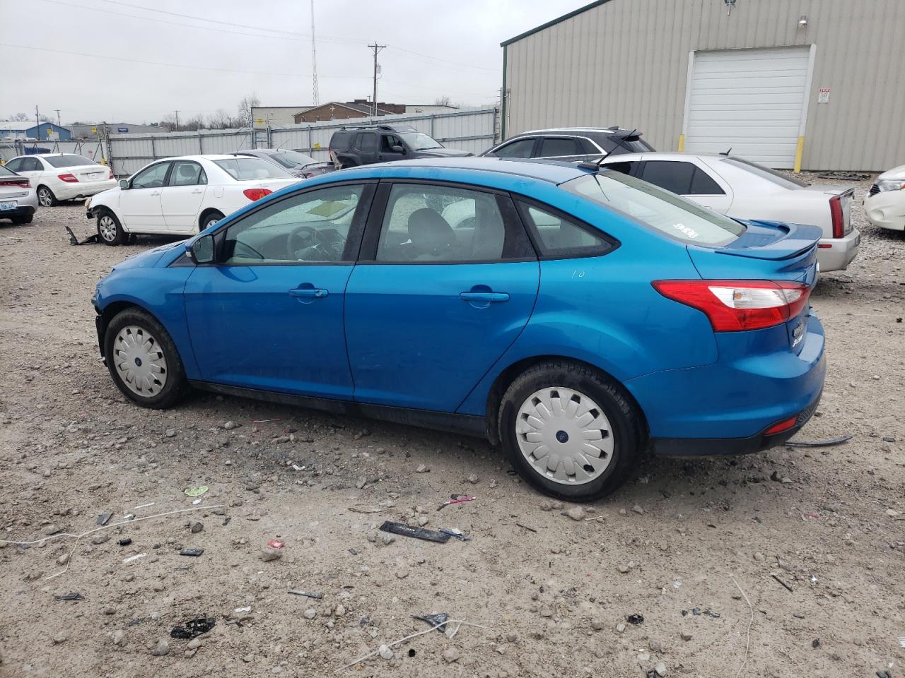 Photo 1 VIN: 1FADP3F28DL353779 - FORD FOCUS 