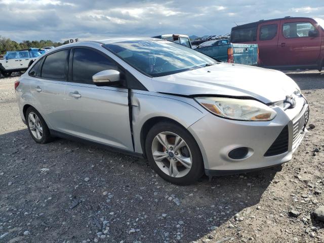 Photo 3 VIN: 1FADP3F28DL360683 - FORD FOCUS SE 