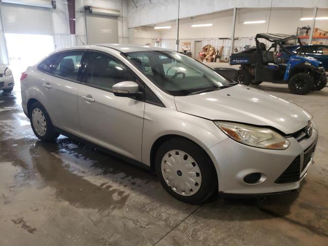 Photo 3 VIN: 1FADP3F28DL363910 - FORD FOCUS SE 