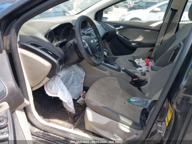 Photo 4 VIN: 1FADP3F28DL378682 - FORD FOCUS 