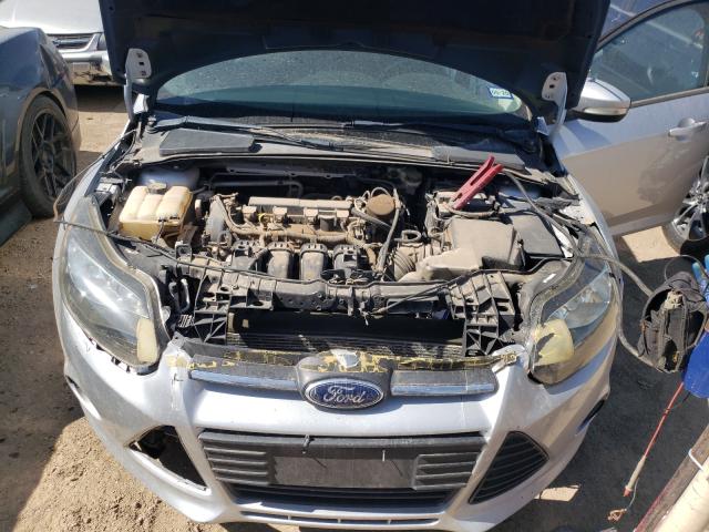 Photo 6 VIN: 1FADP3F28DL381436 - FORD FOCUS SE 