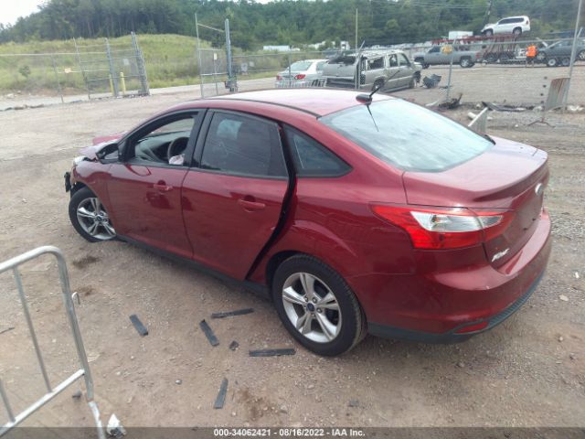 Photo 2 VIN: 1FADP3F28EL102682 - FORD FOCUS 