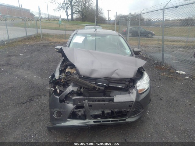 Photo 5 VIN: 1FADP3F28EL103816 - FORD FOCUS 