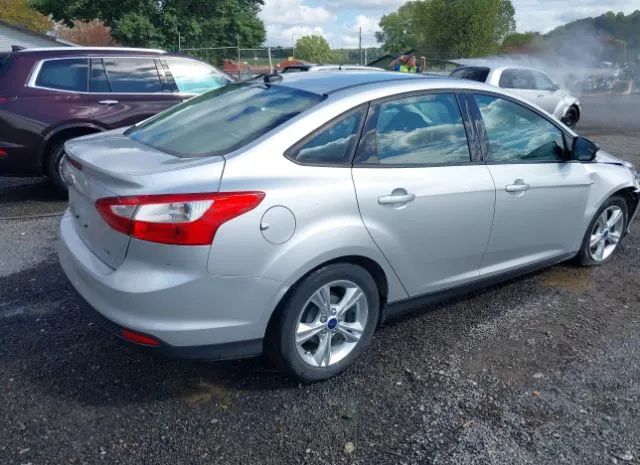 Photo 3 VIN: 1FADP3F28EL152837 - FORD FOCUS 