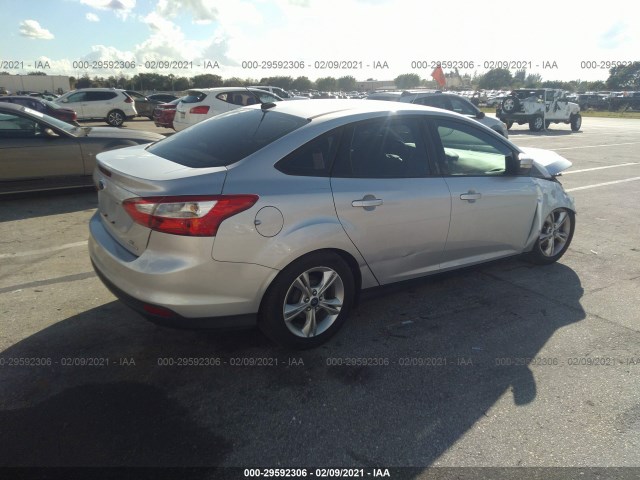 Photo 3 VIN: 1FADP3F28EL153275 - FORD FOCUS 