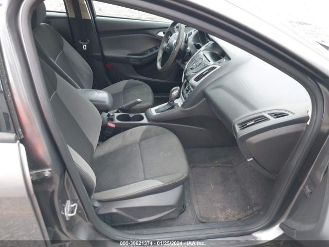 Photo 4 VIN: 1FADP3F28EL163174 - FORD FOCUS 