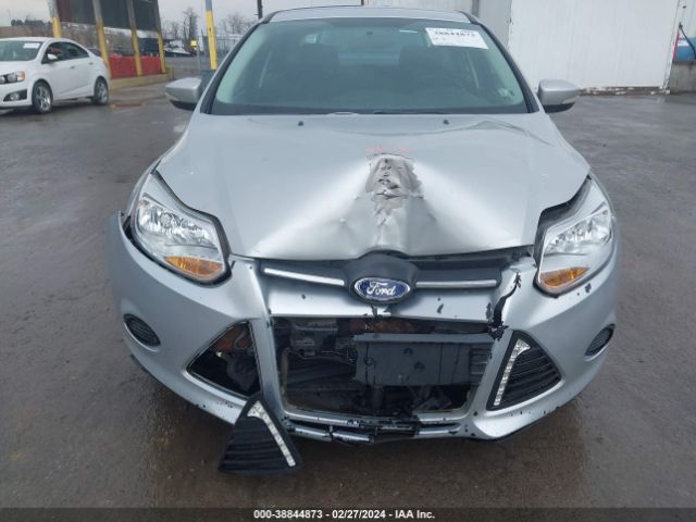 Photo 5 VIN: 1FADP3F28EL215628 - FORD FOCUS 