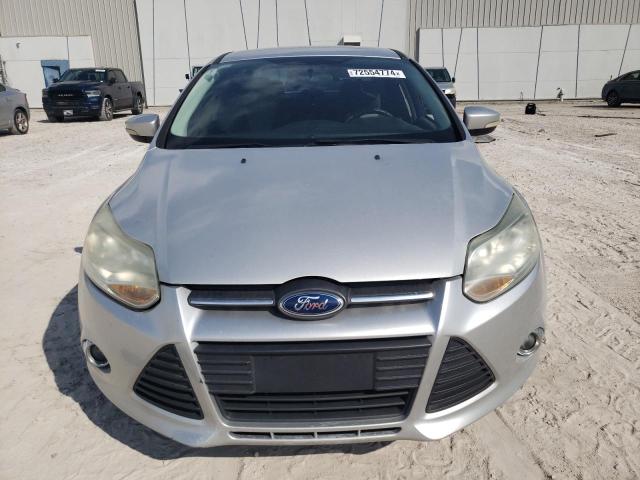 Photo 4 VIN: 1FADP3F28EL233692 - FORD FOCUS SE 