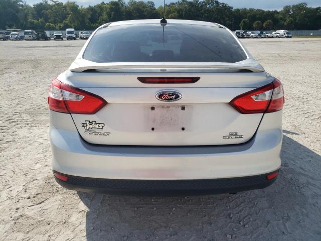 Photo 5 VIN: 1FADP3F28EL233692 - FORD FOCUS SE 