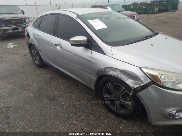 Photo 5 VIN: 1FADP3F28EL236236 - FORD FOCUS 