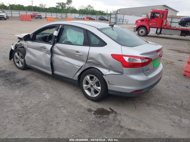 Photo 2 VIN: 1FADP3F28EL305393 - FORD FOCUS 