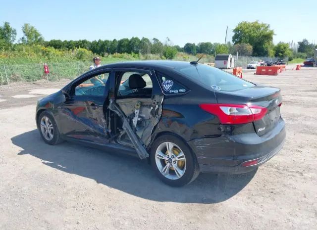 Photo 2 VIN: 1FADP3F28EL322095 - FORD FOCUS 