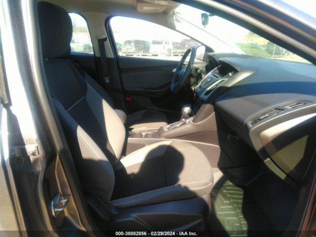 Photo 4 VIN: 1FADP3F28EL336871 - FORD FOCUS 