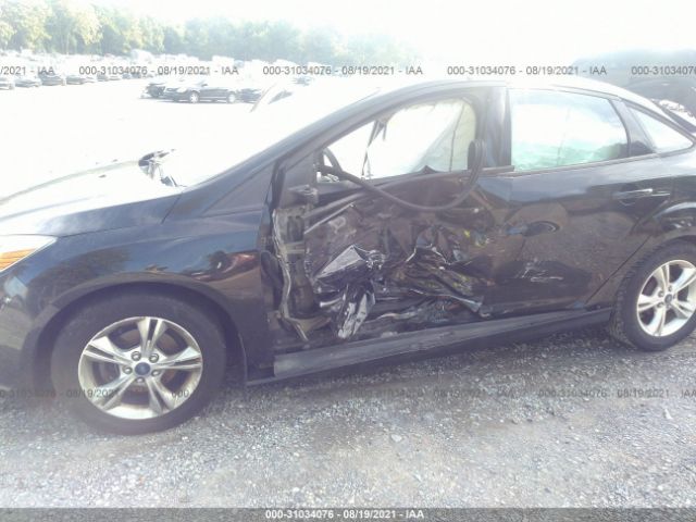 Photo 5 VIN: 1FADP3F28EL352939 - FORD FOCUS 