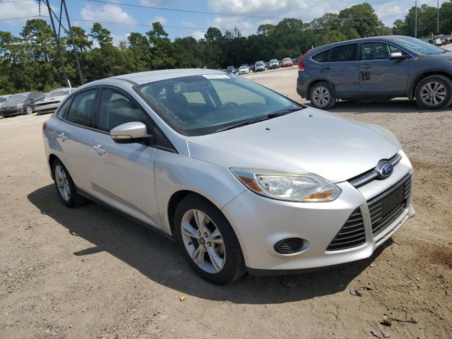 Photo 3 VIN: 1FADP3F28EL403257 - FORD FOCUS SE 