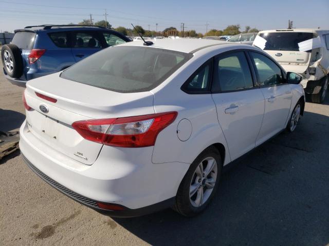 Photo 3 VIN: 1FADP3F28EL452782 - FORD FOCUS SE 