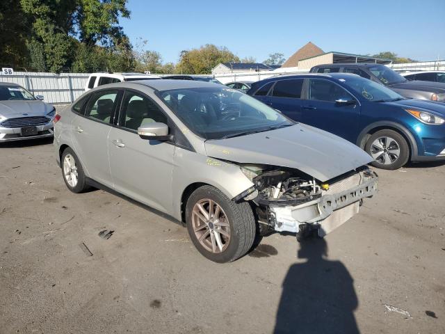 Photo 3 VIN: 1FADP3F28FL213394 - FORD FOCUS SE 