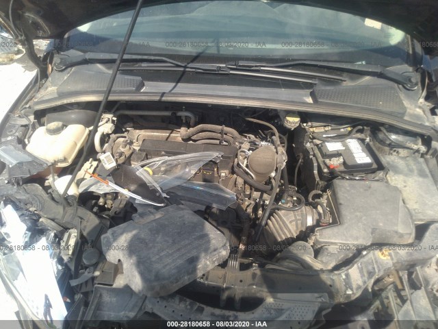 Photo 9 VIN: 1FADP3F28FL235122 - FORD FOCUS 