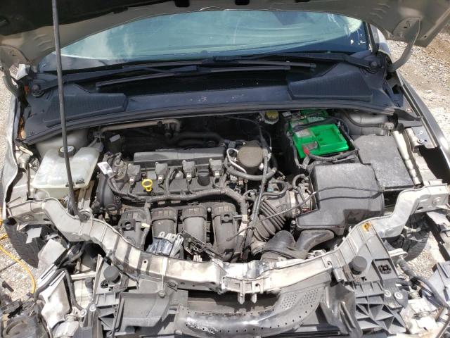 Photo 6 VIN: 1FADP3F28FL311793 - FORD FOCUS SE 