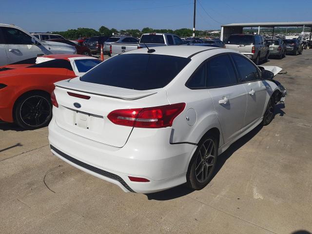 Photo 3 VIN: 1FADP3F28FL313382 - FORD FOCUS SE 