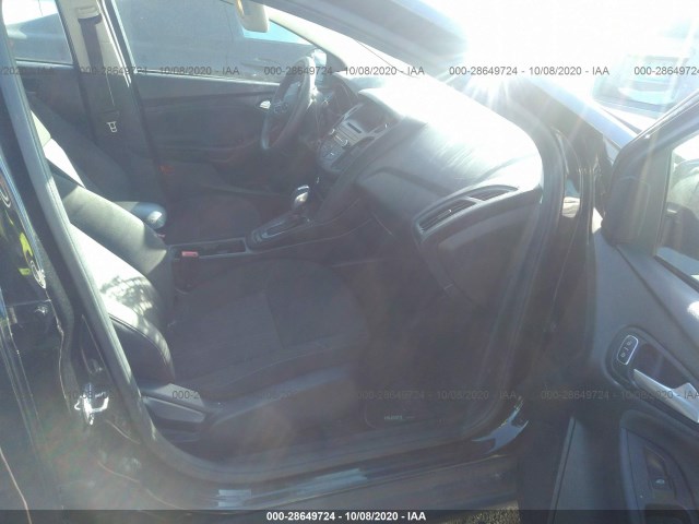 Photo 4 VIN: 1FADP3F28FL325743 - FORD FOCUS 