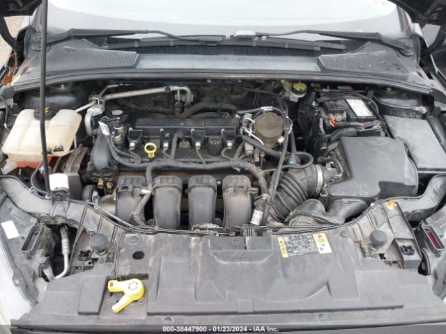 Photo 9 VIN: 1FADP3F28FL372643 - FORD FOCUS 