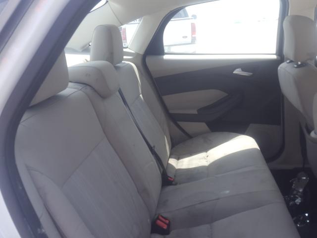 Photo 5 VIN: 1FADP3F28GL238037 - FORD FOCUS SE 