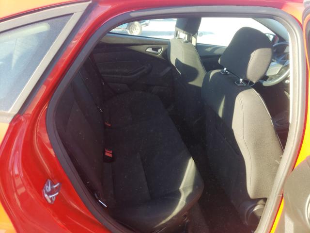 Photo 5 VIN: 1FADP3F28GL271216 - FORD FOCUS 