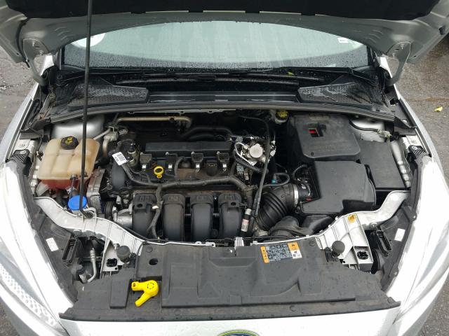 Photo 6 VIN: 1FADP3F28GL355097 - FORD FOCUS SE 