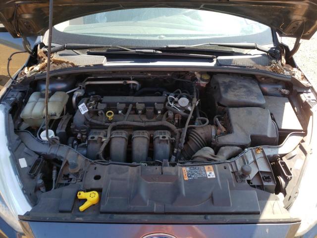 Photo 10 VIN: 1FADP3F28GL360106 - FORD FOCUS SE 