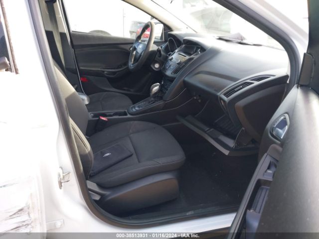 Photo 4 VIN: 1FADP3F28GL387628 - FORD FOCUS 