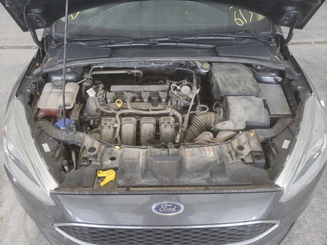 Photo 6 VIN: 1FADP3F28GL396135 - FORD FOCUS SE 