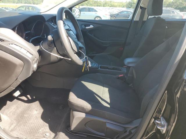 Photo 6 VIN: 1FADP3F28HL220557 - FORD FOCUS SE 