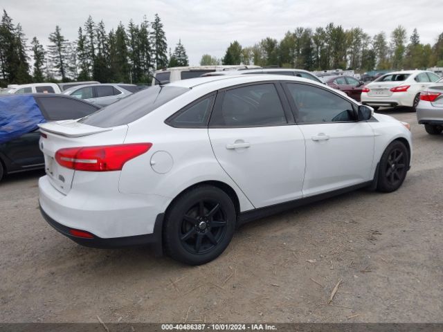 Photo 3 VIN: 1FADP3F28HL224026 - FORD FOCUS 