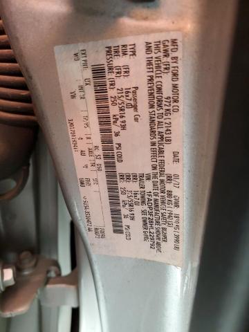 Photo 11 VIN: 1FADP3F28HL229792 - FORD FOCUS SE 