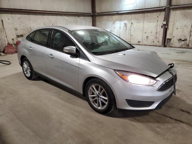 Photo 3 VIN: 1FADP3F28HL229792 - FORD FOCUS SE 