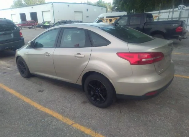 Photo 2 VIN: 1FADP3F28HL249931 - FORD FOCUS 