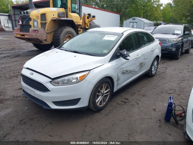 Photo 1 VIN: 1FADP3F28HL269984 - FORD FOCUS 