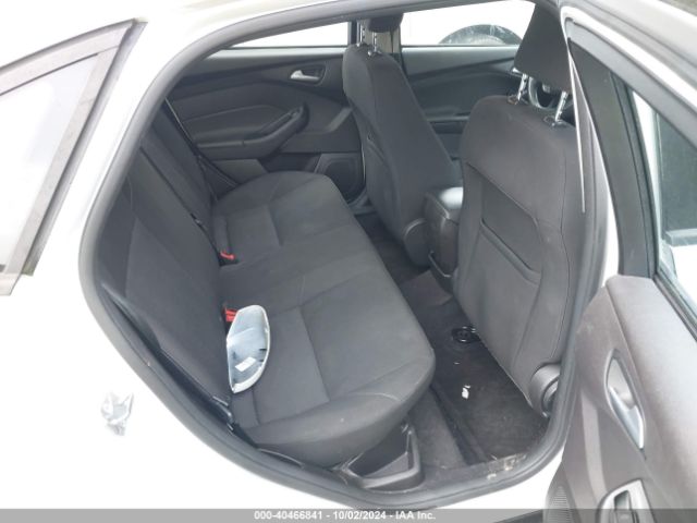 Photo 7 VIN: 1FADP3F28HL269984 - FORD FOCUS 