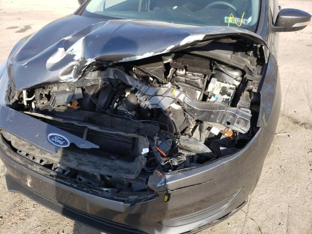 Photo 8 VIN: 1FADP3F28HL292052 - FORD FOCUS SE 