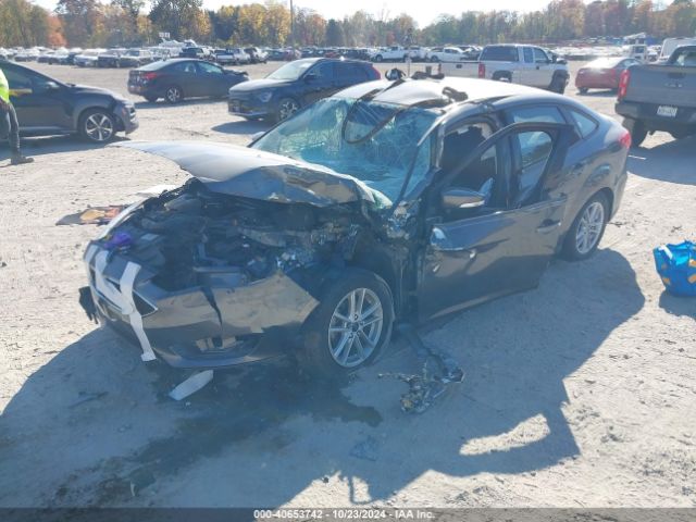 Photo 1 VIN: 1FADP3F28HL293783 - FORD FOCUS 