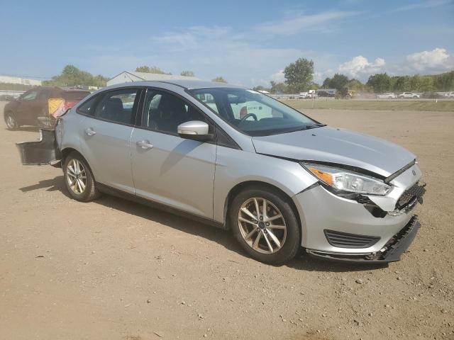 Photo 3 VIN: 1FADP3F28HL302689 - FORD FOCUS SE 