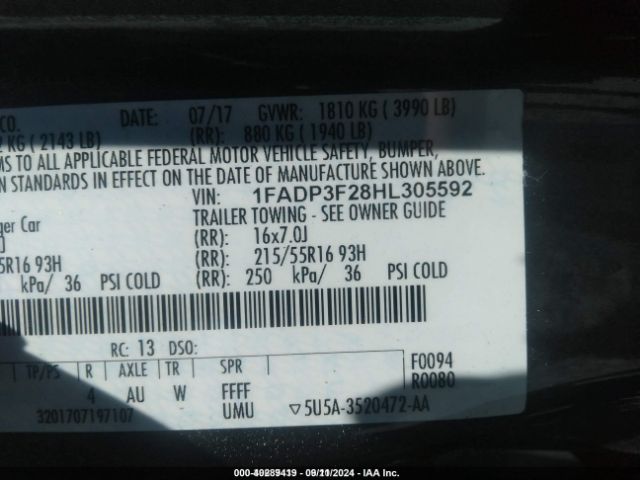 Photo 8 VIN: 1FADP3F28HL305592 - FORD FOCUS 