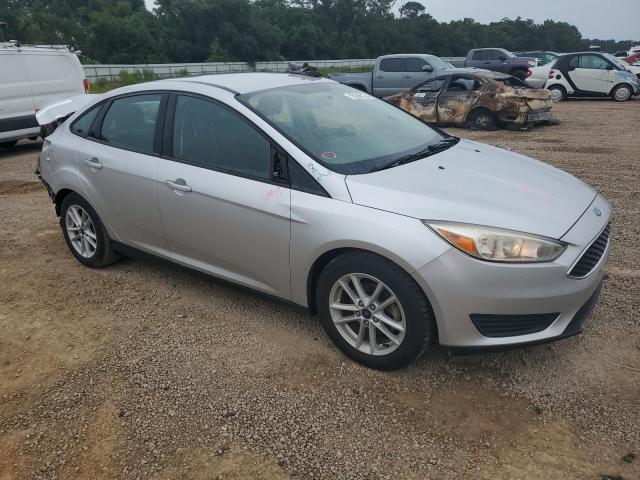 Photo 3 VIN: 1FADP3F28HL315426 - FORD FOCUS SE 