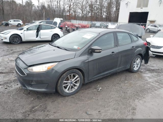 Photo 1 VIN: 1FADP3F28HL315619 - FORD FOCUS 