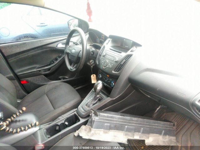 Photo 4 VIN: 1FADP3F28HL345364 - FORD FOCUS 