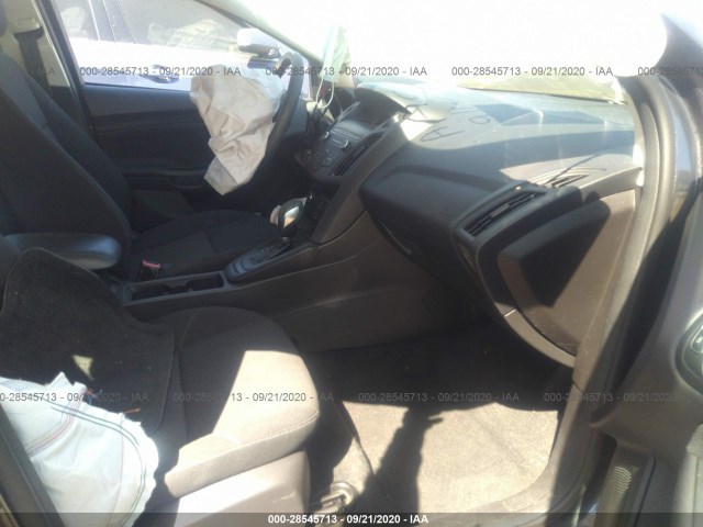 Photo 4 VIN: 1FADP3F28JL206700 - FORD FOCUS 