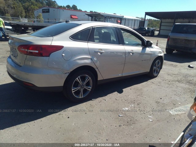 Photo 3 VIN: 1FADP3F28JL248882 - FORD FOCUS 